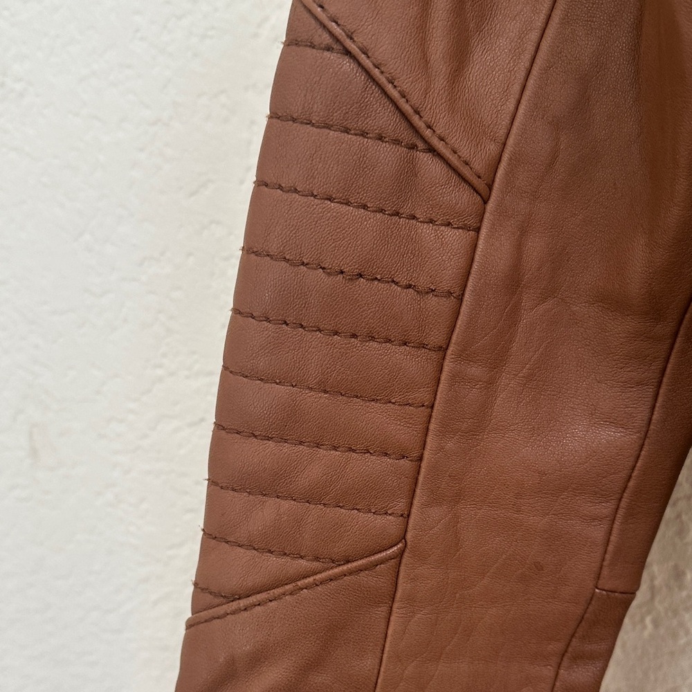 Michael Kors Tan Leather Jacket, Soft and Vintage - Picture 5 of 14